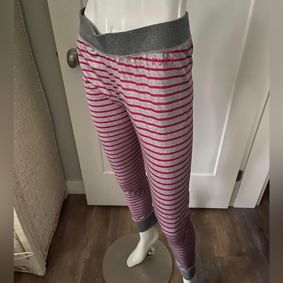 Roxy Jogger Style Pants - Picture 3 of 6